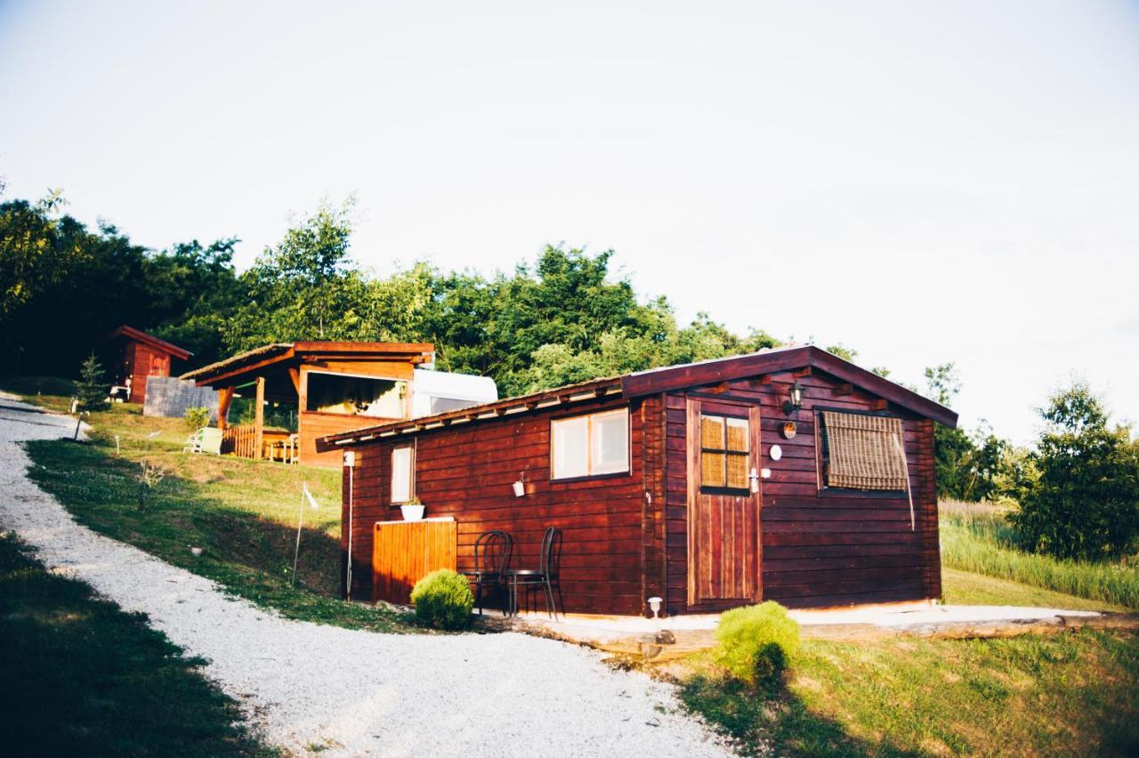 Dutch Hill Bed & Breakfast Zalacsány Екстериор снимка